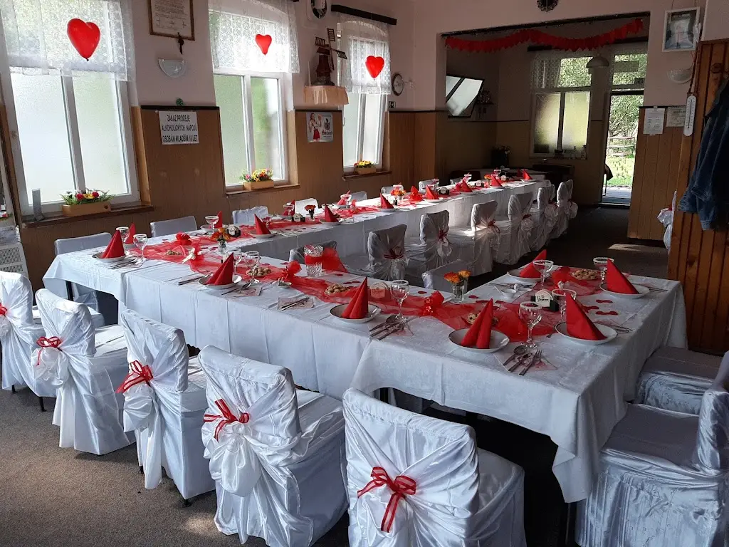 Restaurace Červený mlýn_Kraslice_slider_image_1