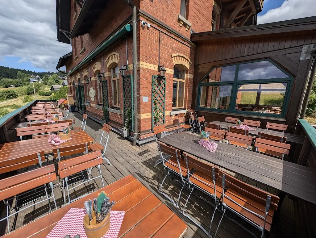Berggasthaus und Pension "Schöne Aussicht" ristorante a Kraslice