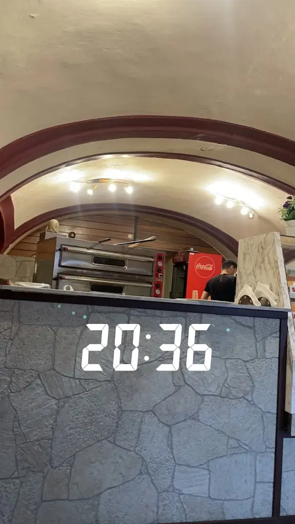 Josef Suchan_Pizzeria Occhi Verde_Dačice_review