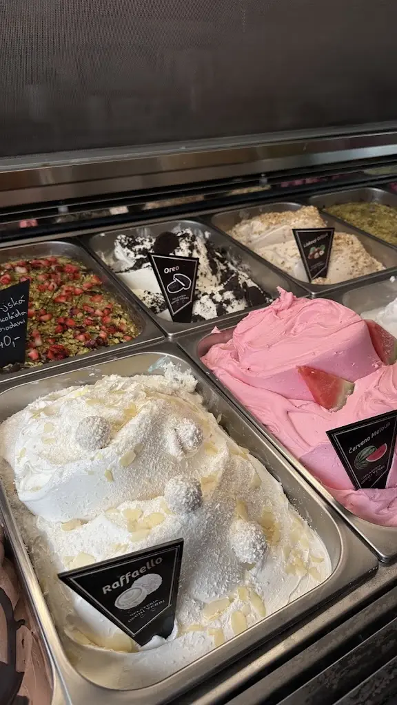 Pizzeria Occhi Verde_Dačice_slider_image_2