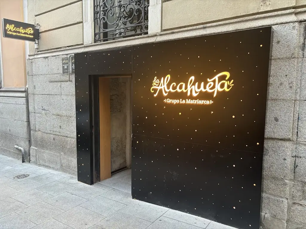 La Alcahueta restaurant in Loket