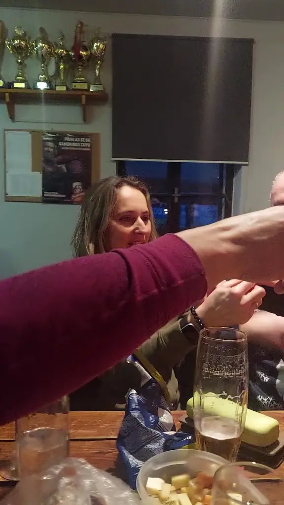 Zahradní Hospůdka u Gardnera_Loket_slider_image_1