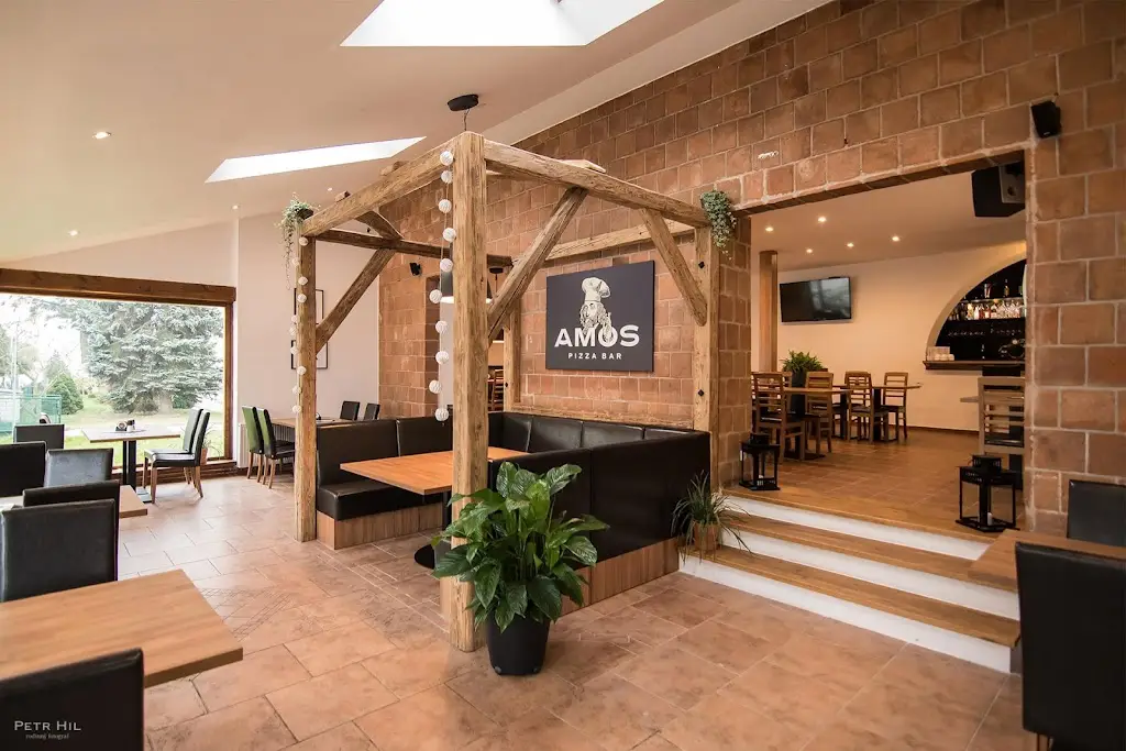 AMOS pizzeria and bar ristorante a Dačice