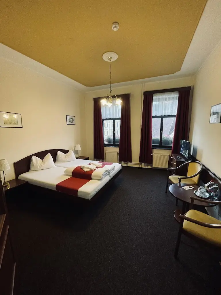 Hotel s lihovarem a restaurací U Bílého koně_Loket_slider_image_2