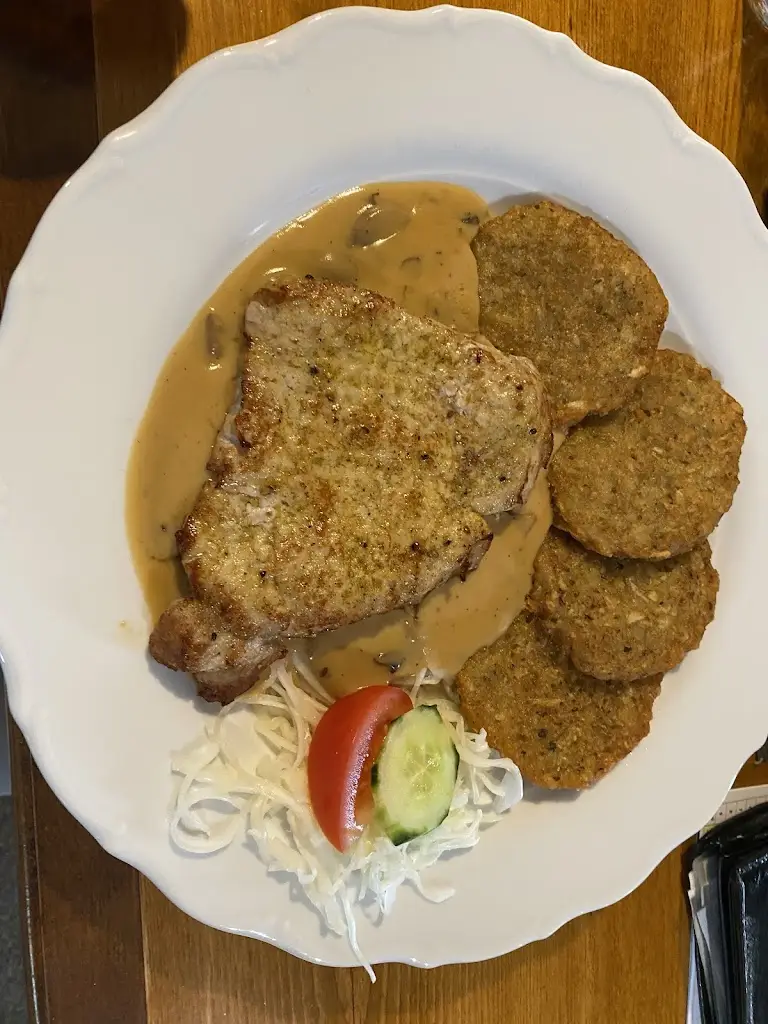 Martin D._Restaurace Na Golfu_Luby_review