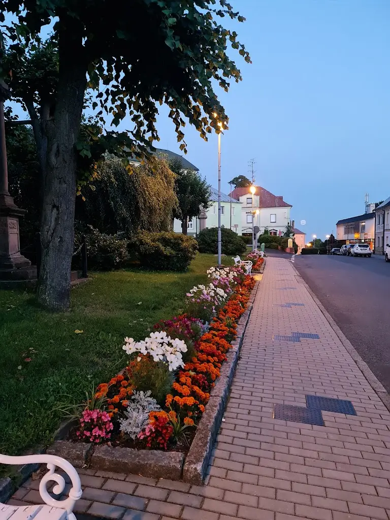 Miroslav Šimůnek_Hotel Hubertus_Lázně Kynžvart_review