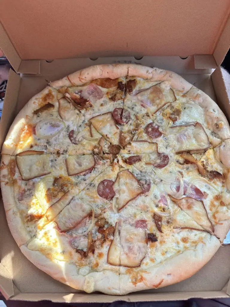 Václav Sloup_PizzaEduardo_Merklín_review