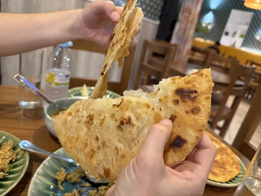 Christopher Wemp_Gram Bangla Restaurant { গ্রাম বাংলা }_Město_review