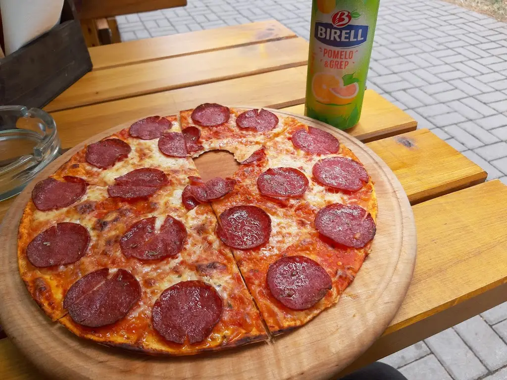 Bar Bernard_Nová Role_slider_image_2