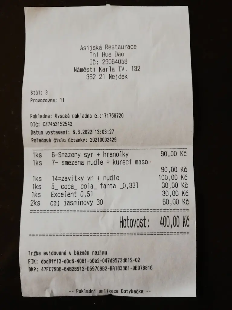 Mik Snake_Bistro a restaurace Ha Noi_Nejdek_review