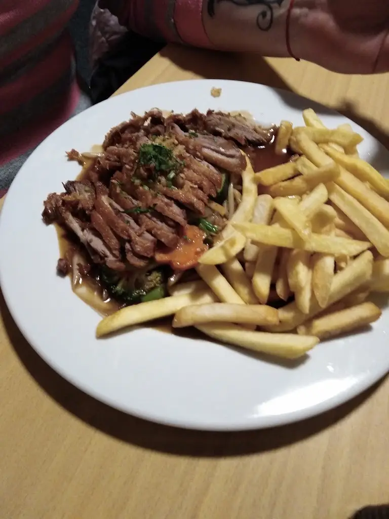 YEN NHI Restaurant_Nejdek_slider_image_3