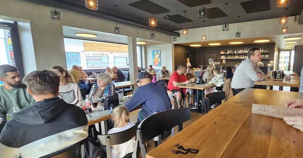 Antonín Jalovec_Pérák_Okres Sokolov_review