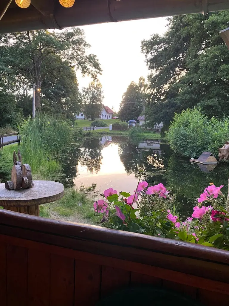 Monika Vágnerová_Bára_Plesná_review