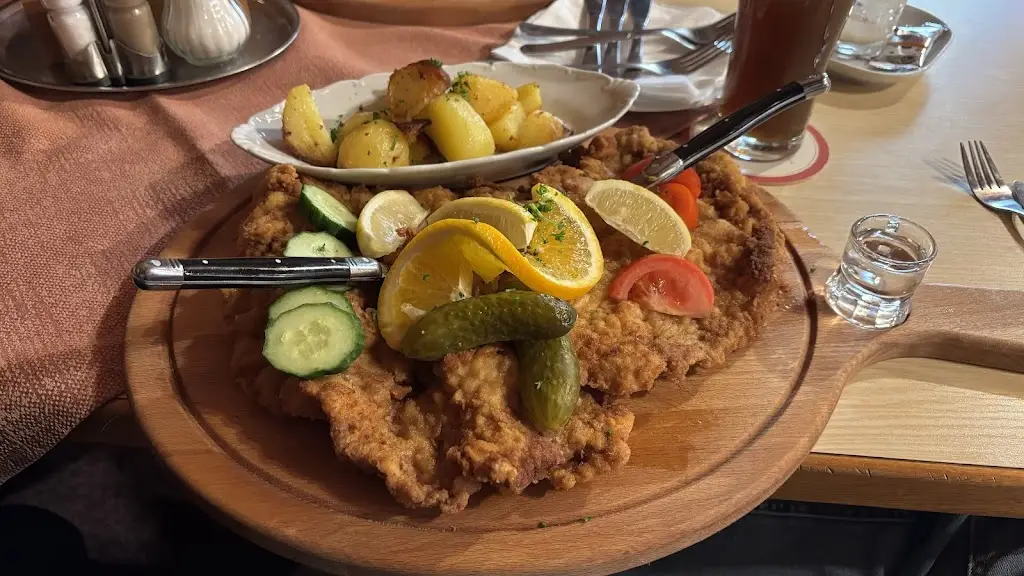 Schnitzel Franz_Skalná_slider_image_2