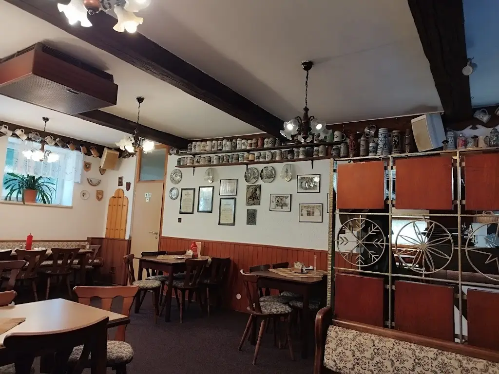 Restaurace Hospůdka na chaloupce ristorante a Skalná