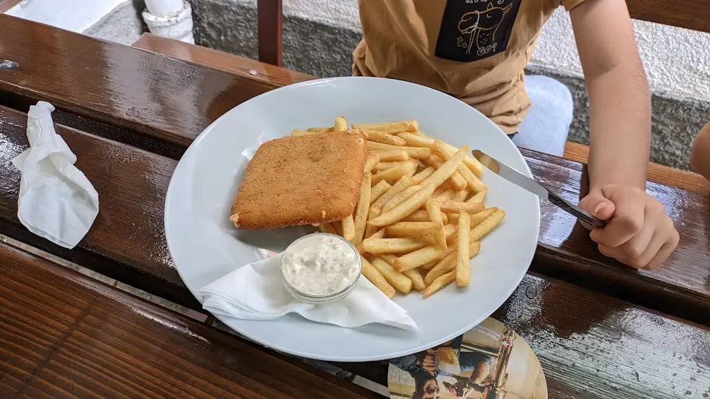 Jindřich Křivka_Hospůdka u Havlů - Sokolovna Toužim_Toužim_review