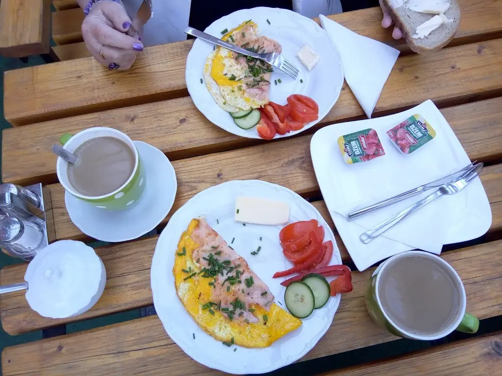 Menu_Restaurace a penzion za rybníkem_Toužim_image_4