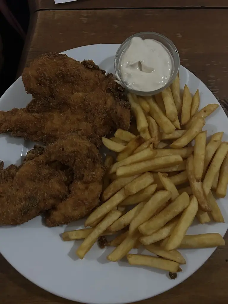 Markéta Zerhauova_Restaurace Na Západě_Batelov_review