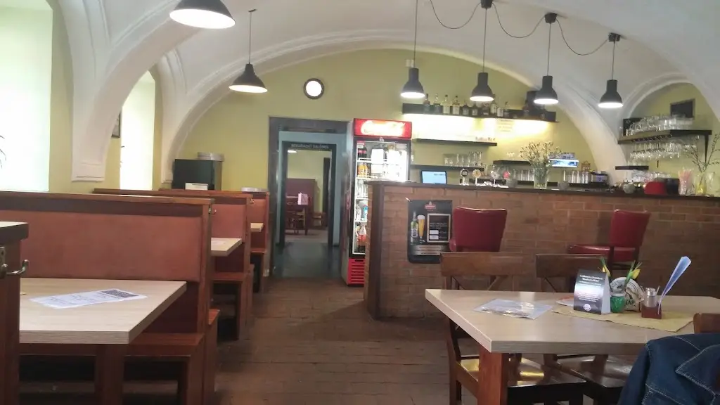 Radniční restaurace_Brtnice_slider_image_1