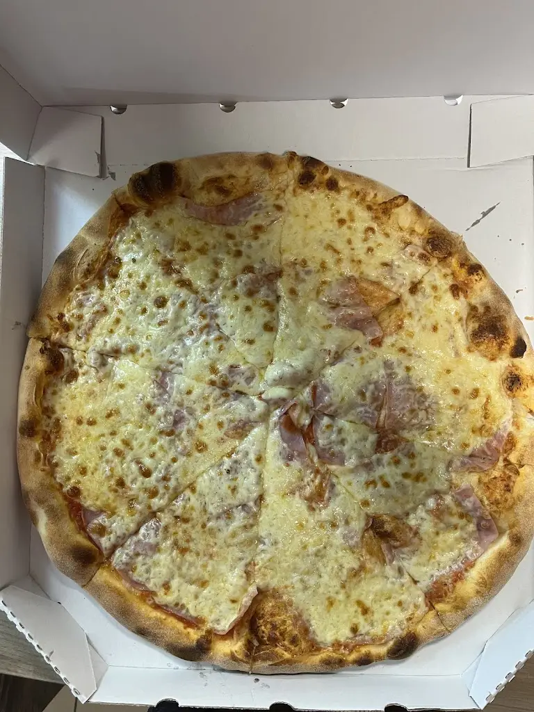 Pizza Alba Brtnice restaurant in Brtnice