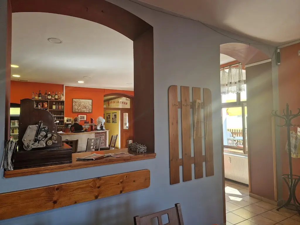 Restaurace Nad Hradbami_Žlutice_slider_image_3