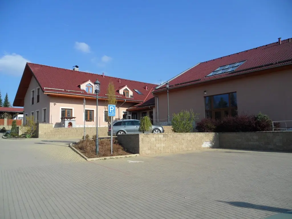 Restaurace Harmonie_Žlutice_slider_image_2