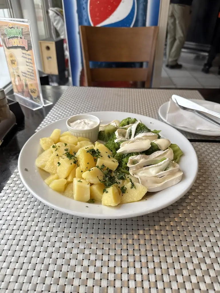 Restaurant Non Stop_Žlutice_slider_image_2