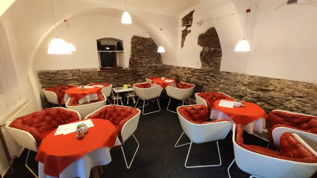 Sladký Koutek kavárna a cukrárna_Žlutice_slider_image_1