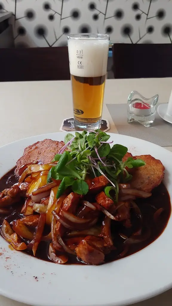 Petr “raist” Šťastný_Restaurace Club_Bystřice nad Pernštejnem_review