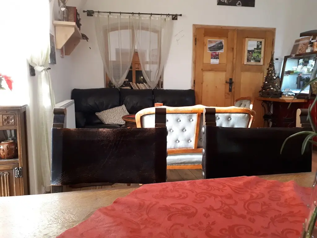 Václav Vašek_Franqueza Cafe_Bystřice nad Pernštejnem_recensione