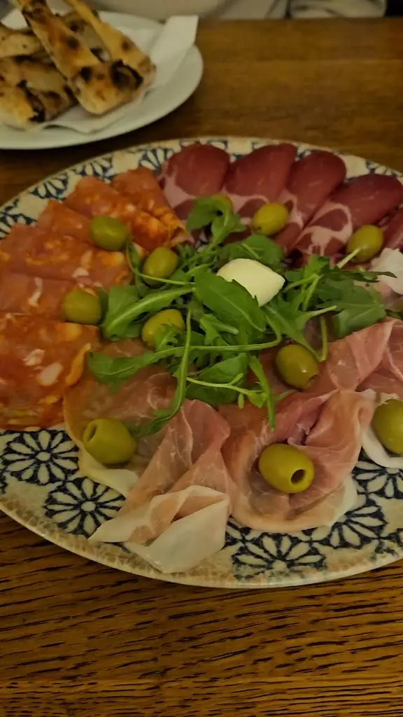 N. K._Nonna Gina_Český Krumlov_review