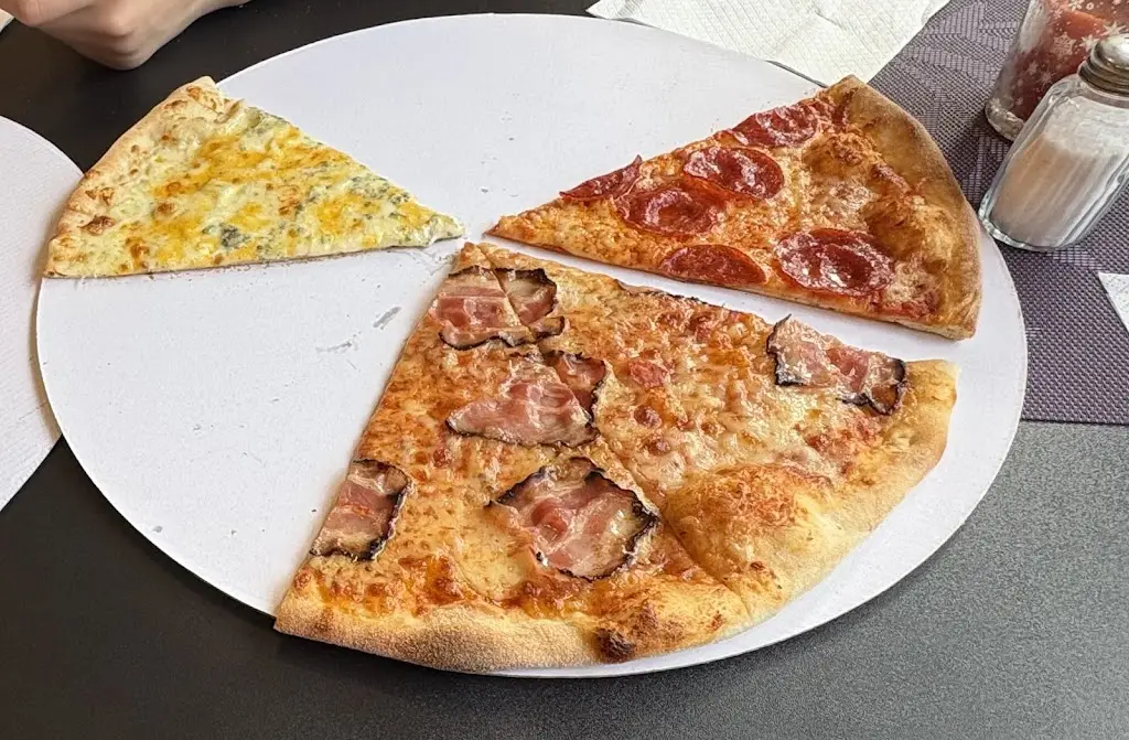 J. M._Pizza Sassi_Chotěboř_review