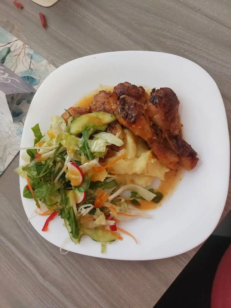 Radka Oujezdská_Restaurace na venkově_Herálec_review