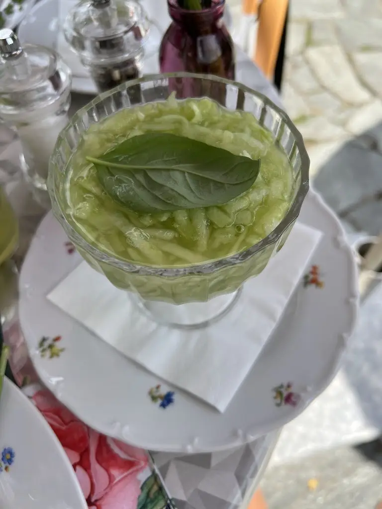 Martin Schmidt_Řízková restaurace Pivoňka_Český Krumlov_recensione