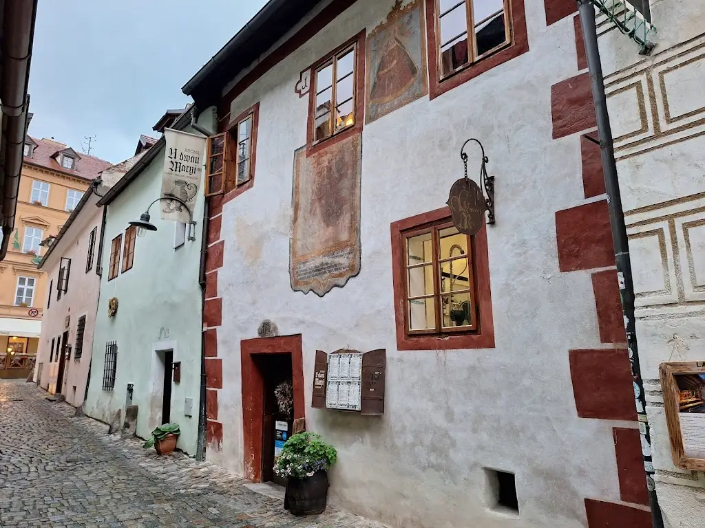 Henri Salmi (Henkka)_Tavern of the Two Maries_Český Krumlov_review