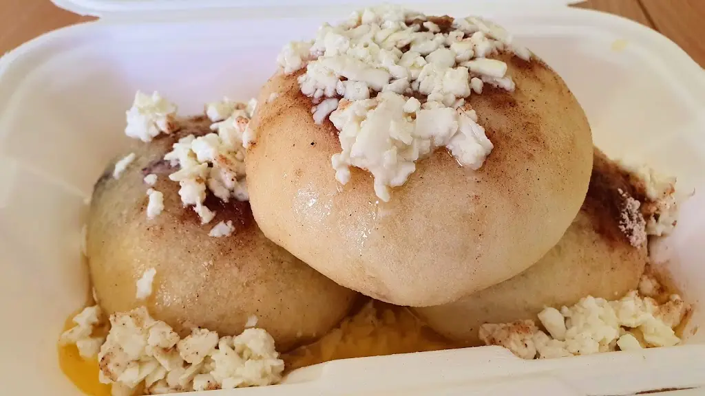 Bohumil Marek_U Tří čepic_Dolní Cerekev_review