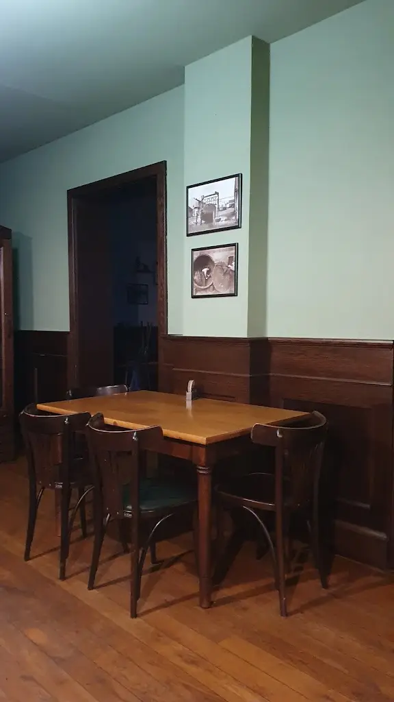 Oleksandr Herasymov_Worker's House in Jihlava_Dolní Cerekev_review