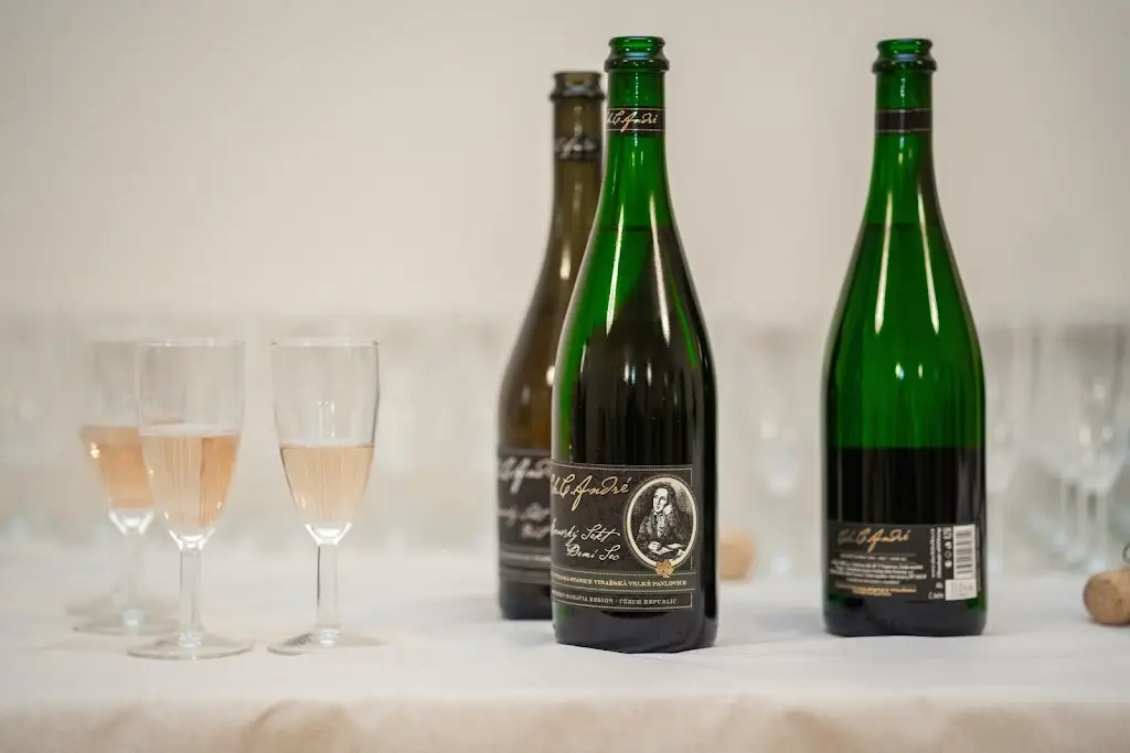 Worker's House in Jihlava_Dolní Cerekev_slider_image_3