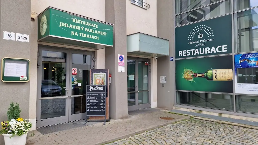 Andrej Michal_Restaurace Jihlavský Parlament na Terasách_Dolní Cerekev_review