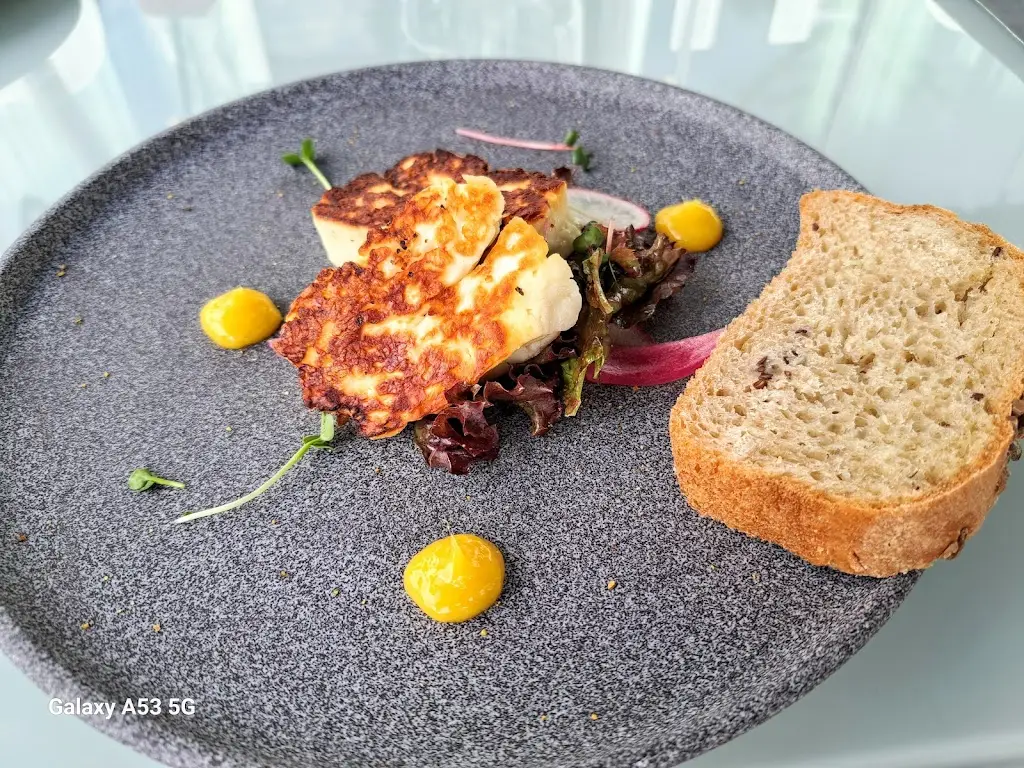 ivona bradley_Fabrika Hotel_Humpolec_review