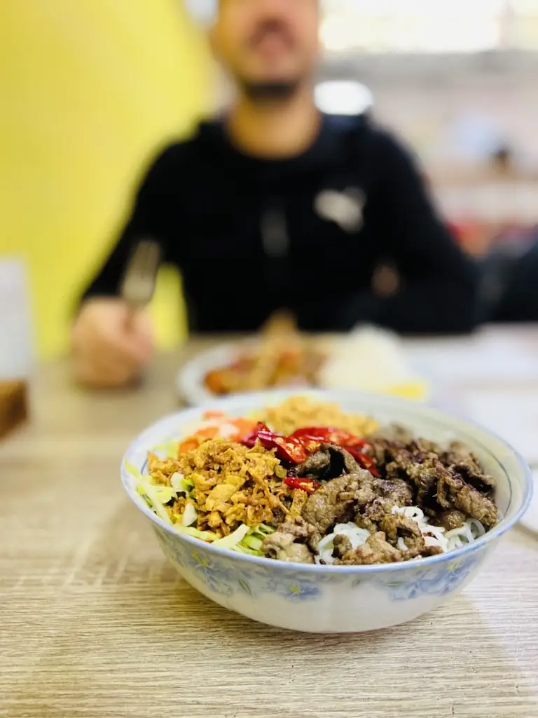 nikos koulouris_Asiatica_Humpolec_review