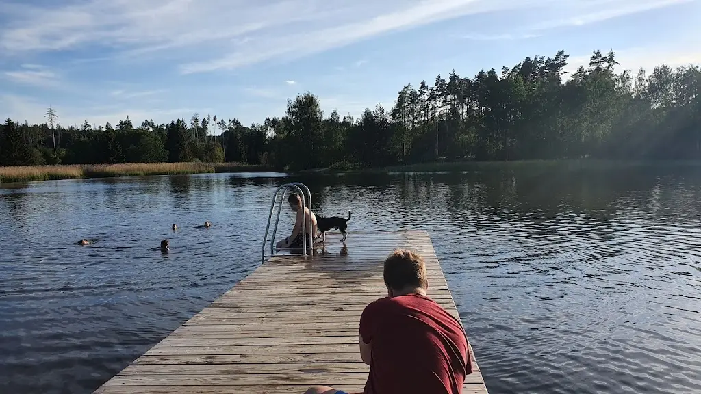 Bondik 007_Kiosek U Pařezáče_Humpolec_review