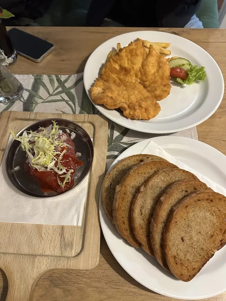 Sol Han_Don Julius Restaurant Český Krumlov_Český Krumlov_review