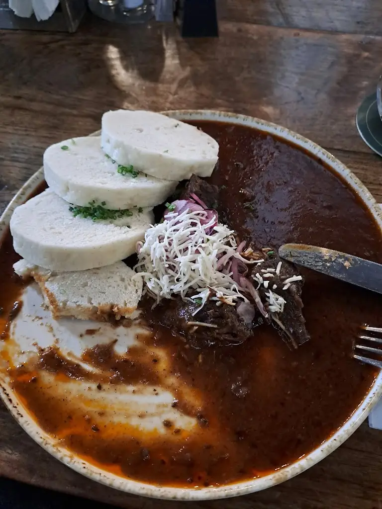 Alicja Biesmer_Restaurace DEPO_Český Krumlov_review