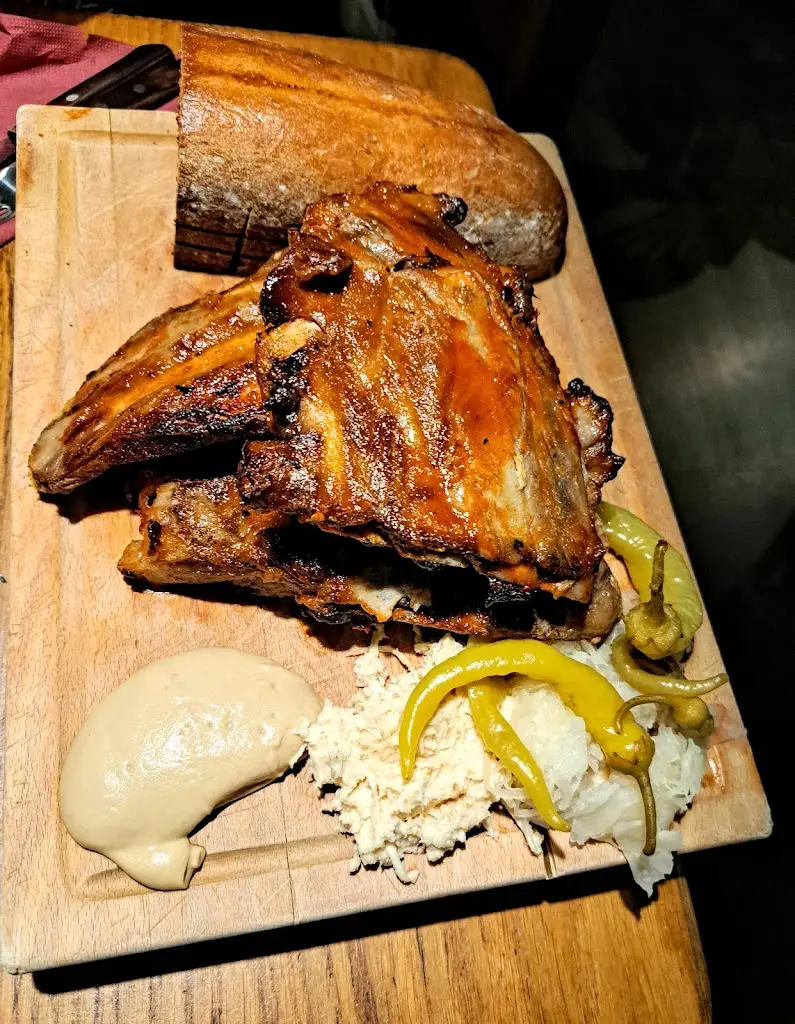 ivona bradley_Guesto_Jihlava_review