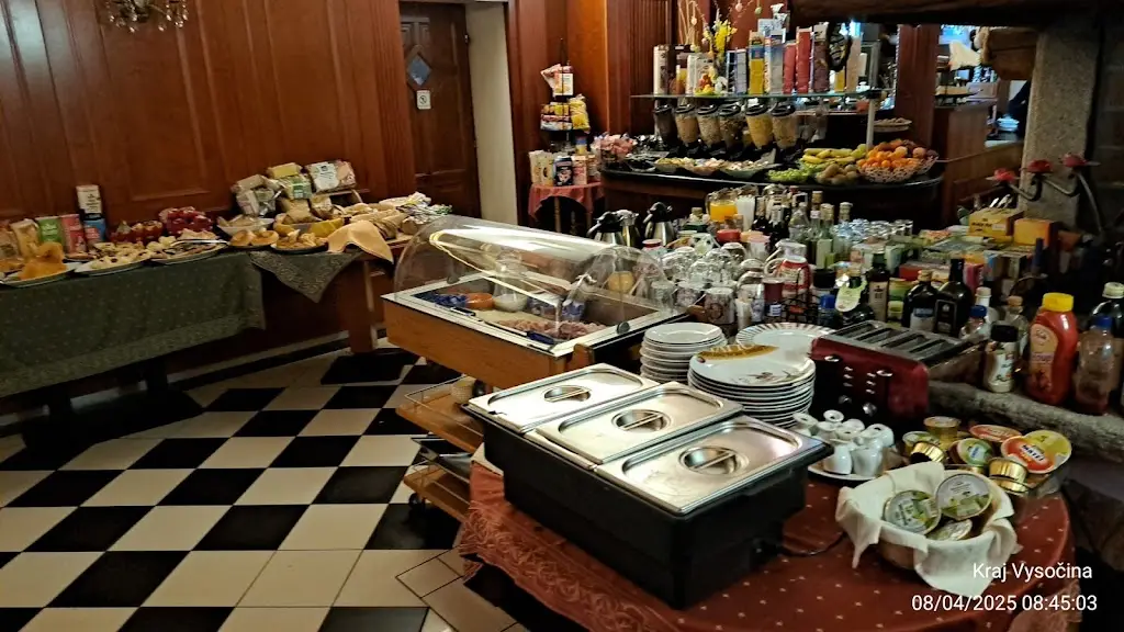 M_Hotel Nika Atrium_Jihlava_review