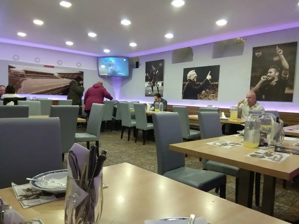 gottwy CZ_The Legends - Restaurant & Pub_Jihlava_review