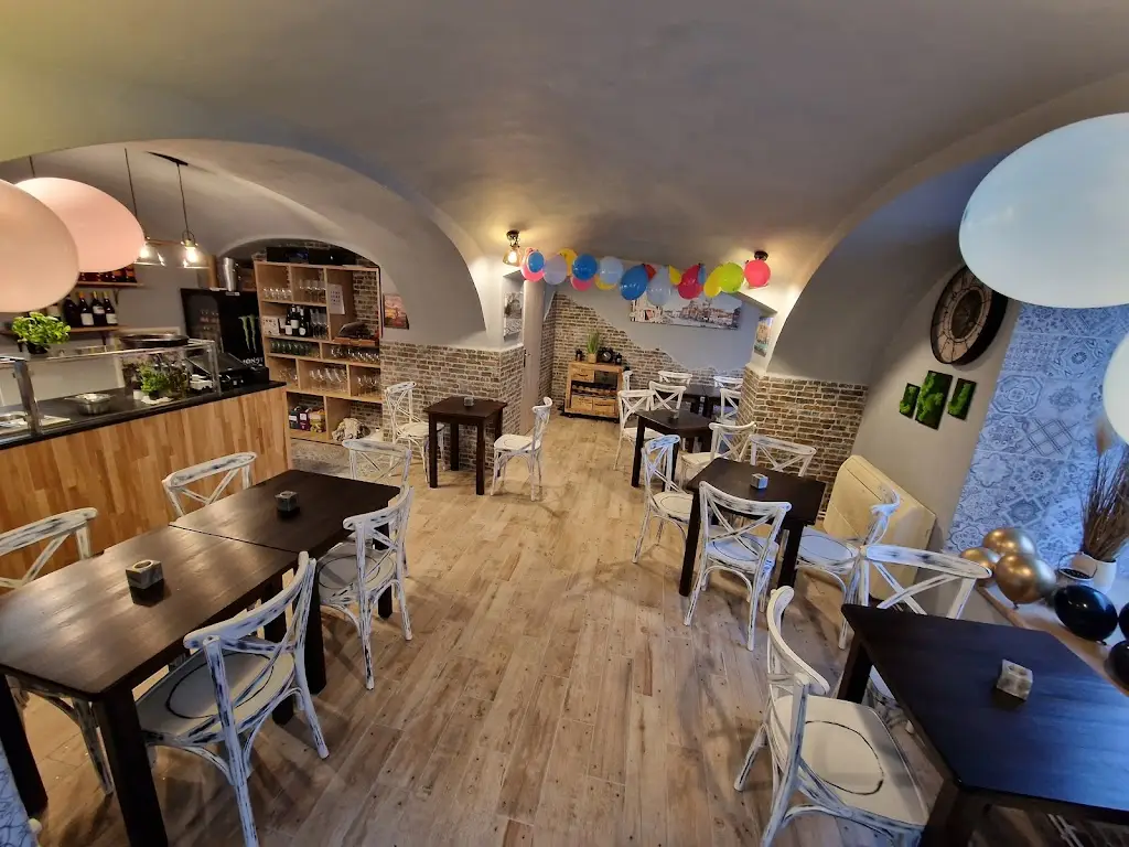 Trattoria Don Vito_Jihlava_slider_image_1