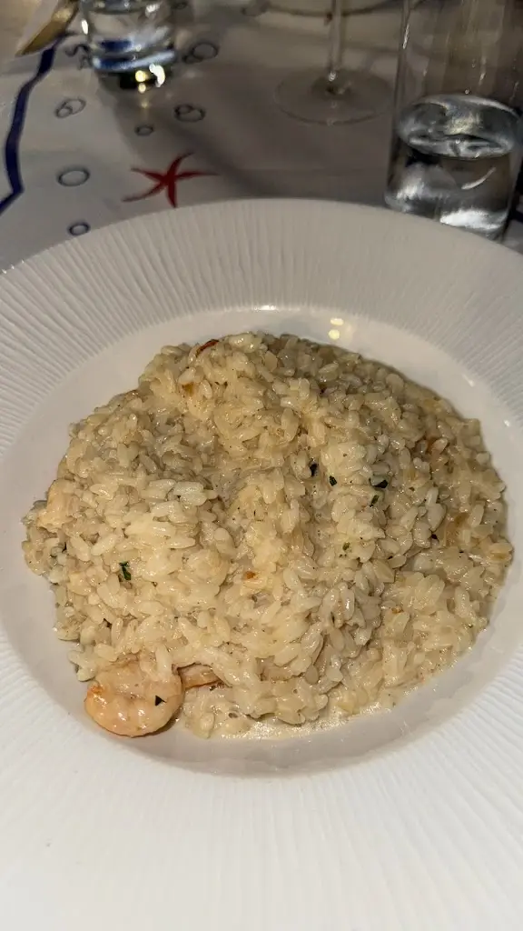 Luis Megre_Kamenice_Kamenice_review