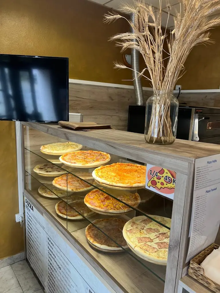Domča Povolná_Pizza Nonno Kamenice nad Lipou_Kamenice nad Lipou_review